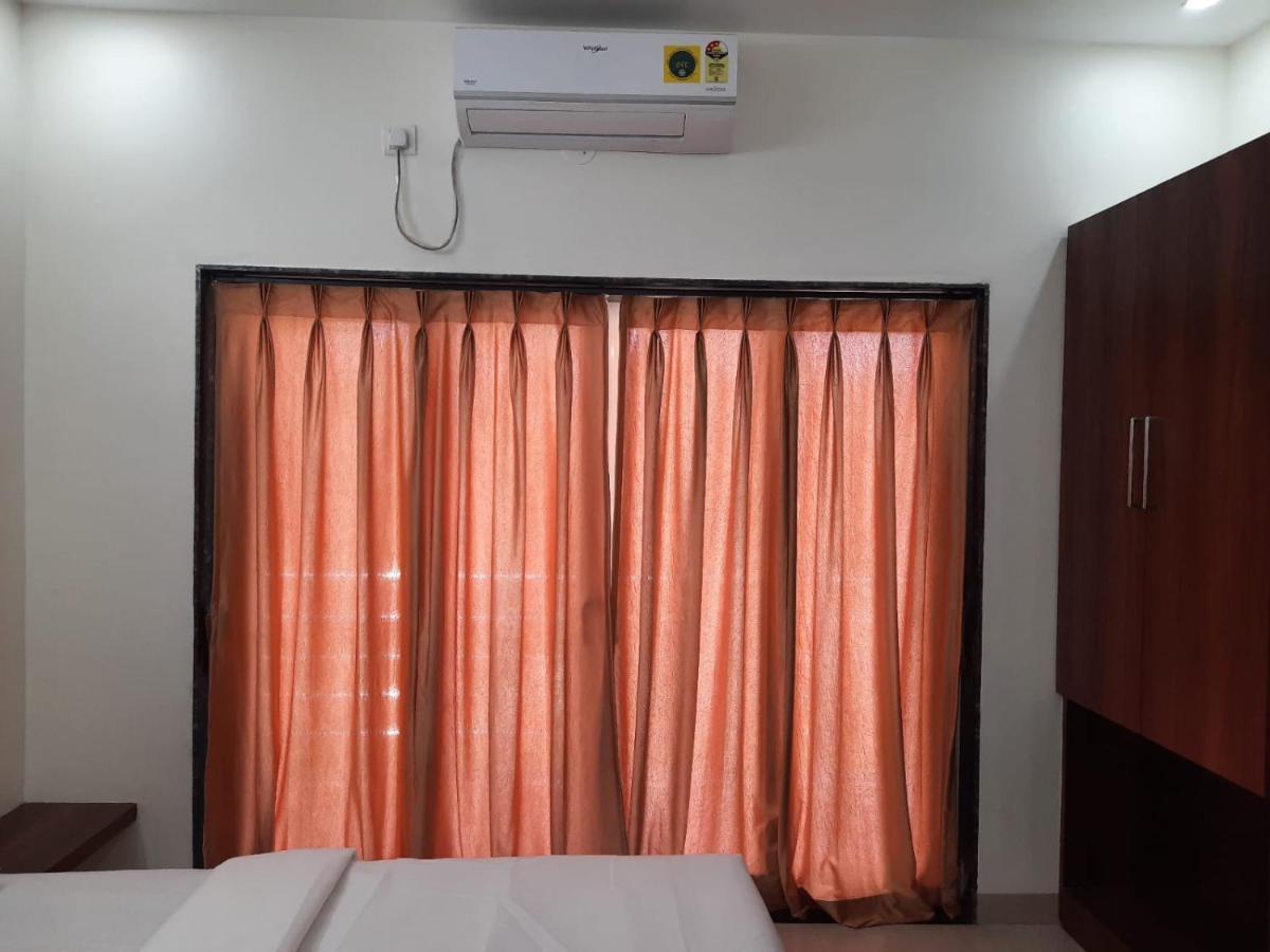 Raapan Beach Resort Mālvan Екстериор снимка